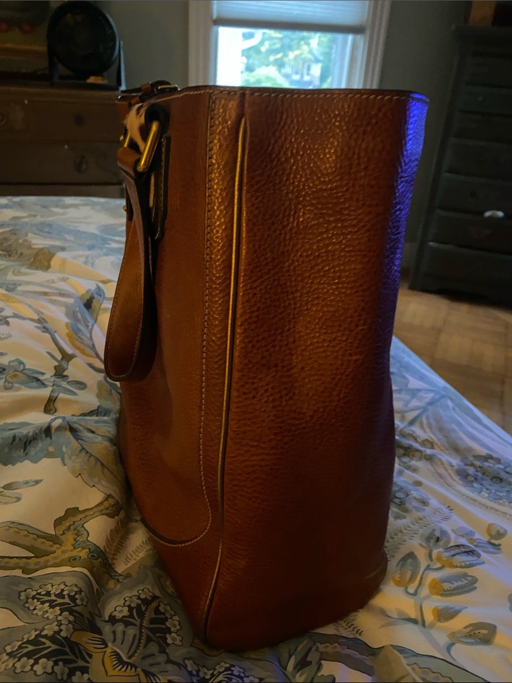 Dolce and Gabbana Leather Bag - Picture 6 of 17